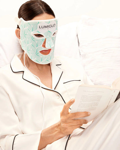 Anti-Aging Red Light Therapy Face Mask | Lumiglo Pro V2