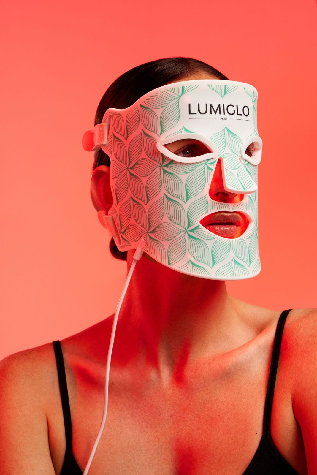 Anti-Aging Red Light Therapy Face Mask | Lumiglo Pro V2